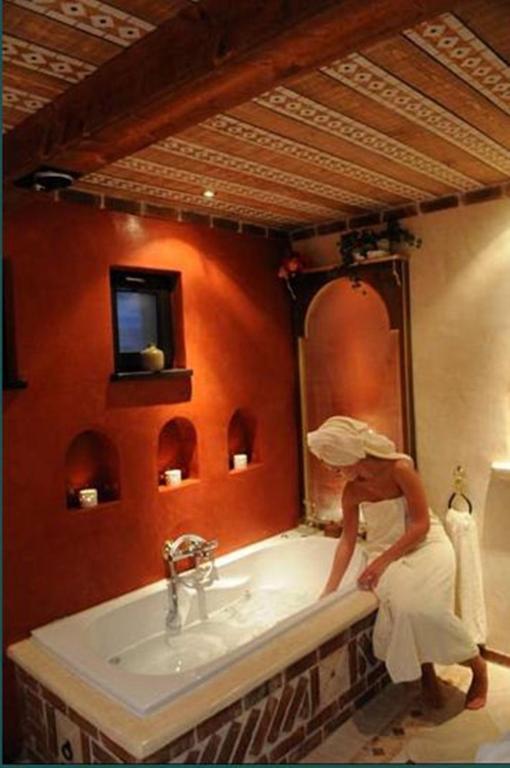 Le Bien-Aller Des Perets Hotel Saint-Hubert Eksteriør billede